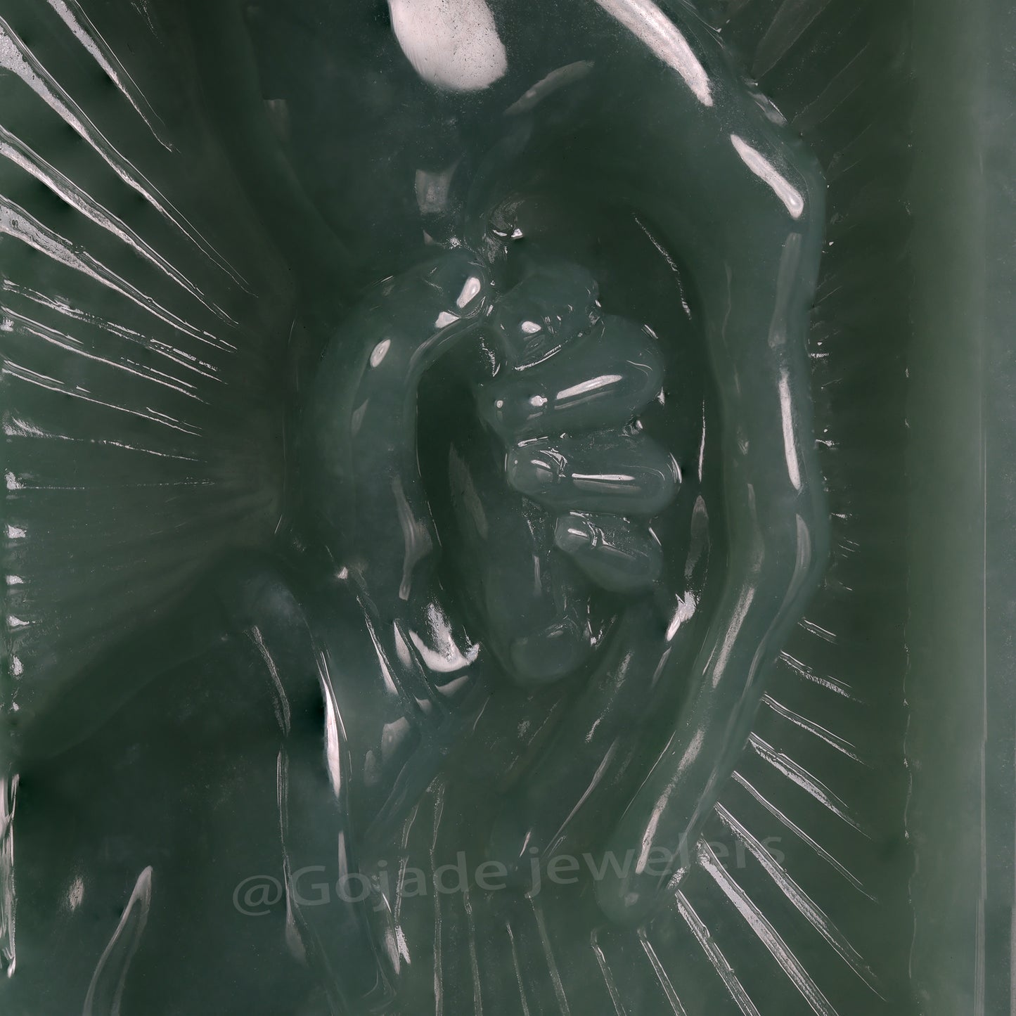 The Hand in hand Jadeite 100% Natural Burma Jade Jadeite With Certificated (S925 Silver Buckle)