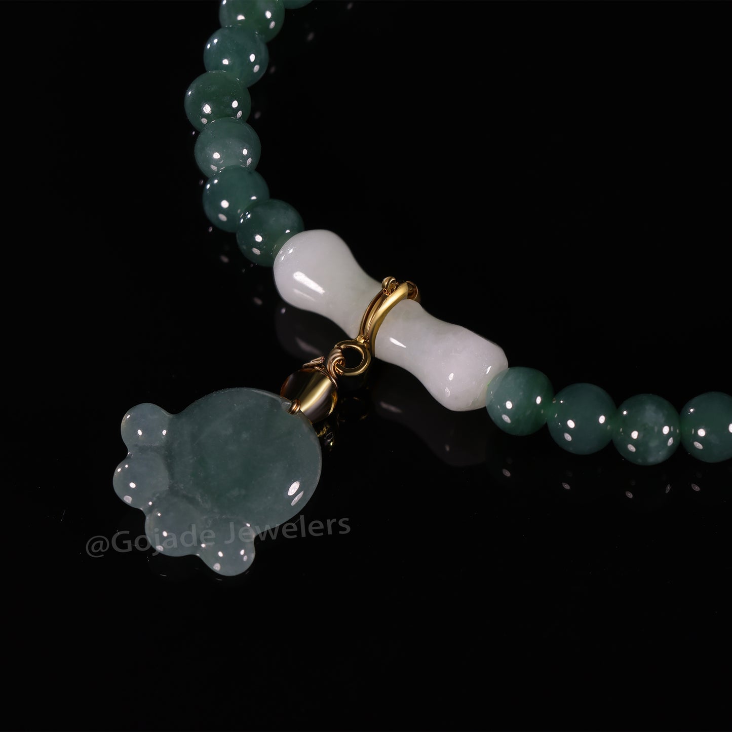 The Bear's-paw Bead Bracelet 100% Natural Jade Jadeite With Certificated