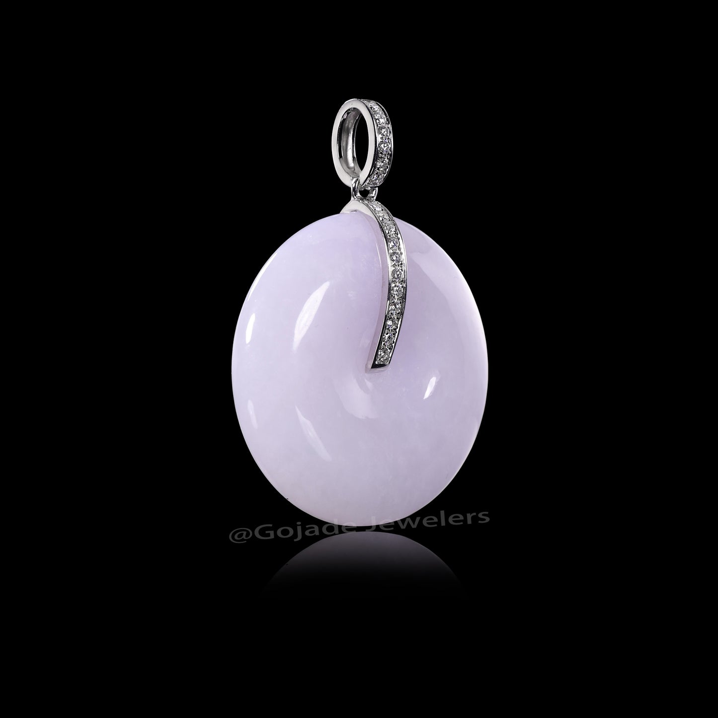 The Ping An Knot Jadeite 100% Natural Burma Jade Jadeite With Certificated (S925 Silver Buckle)