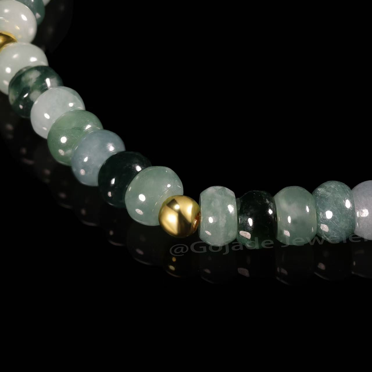 The beads Bracelet 100% Natural Jade Jadeite With Certificated