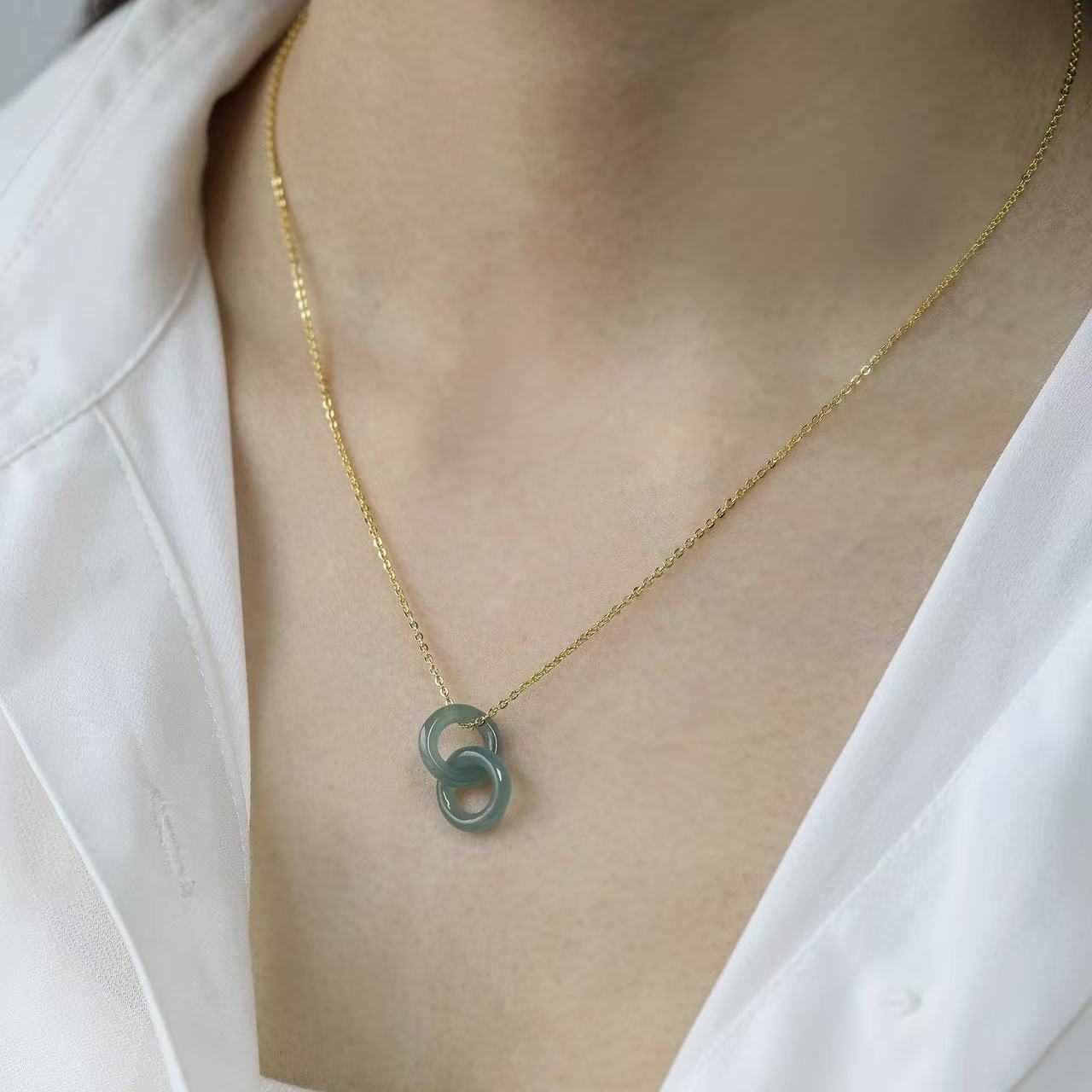 The Double Circle Pendant Jadeite 100% Natural Burma Jade Jadeite With Certificated