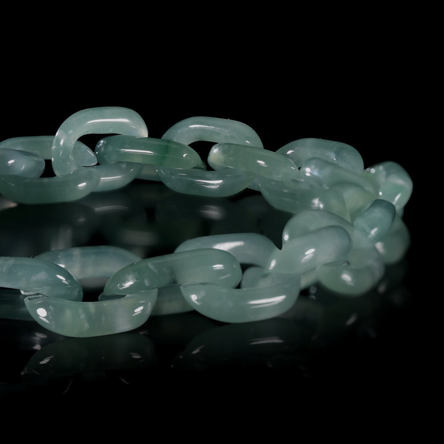 Chain buckle (Gucci) Style Bracelet 100% Nature Great A Jadeite with Certified