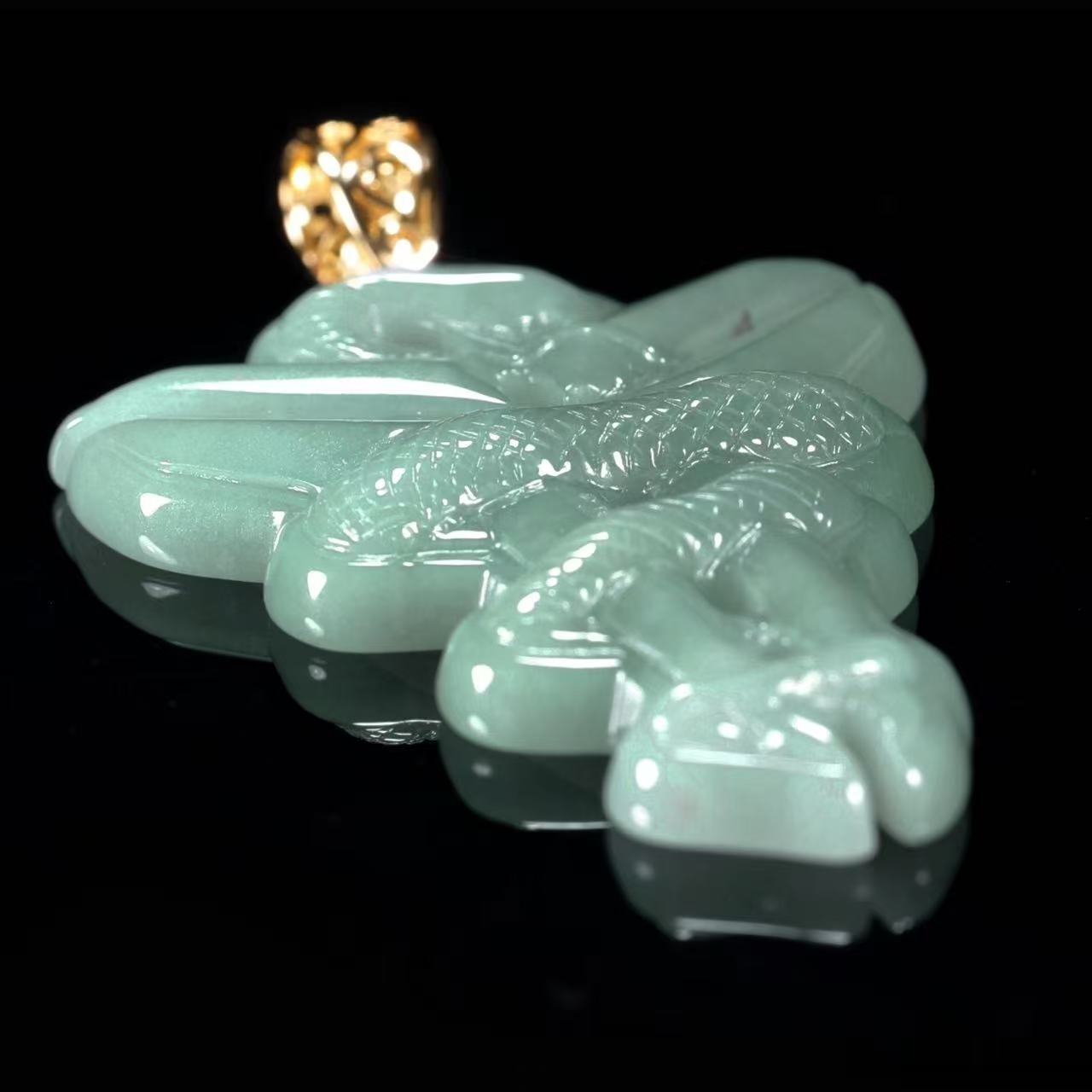 The Black Mamba Kobe Logo Jade Jadeite (S925 Silver Buckle)