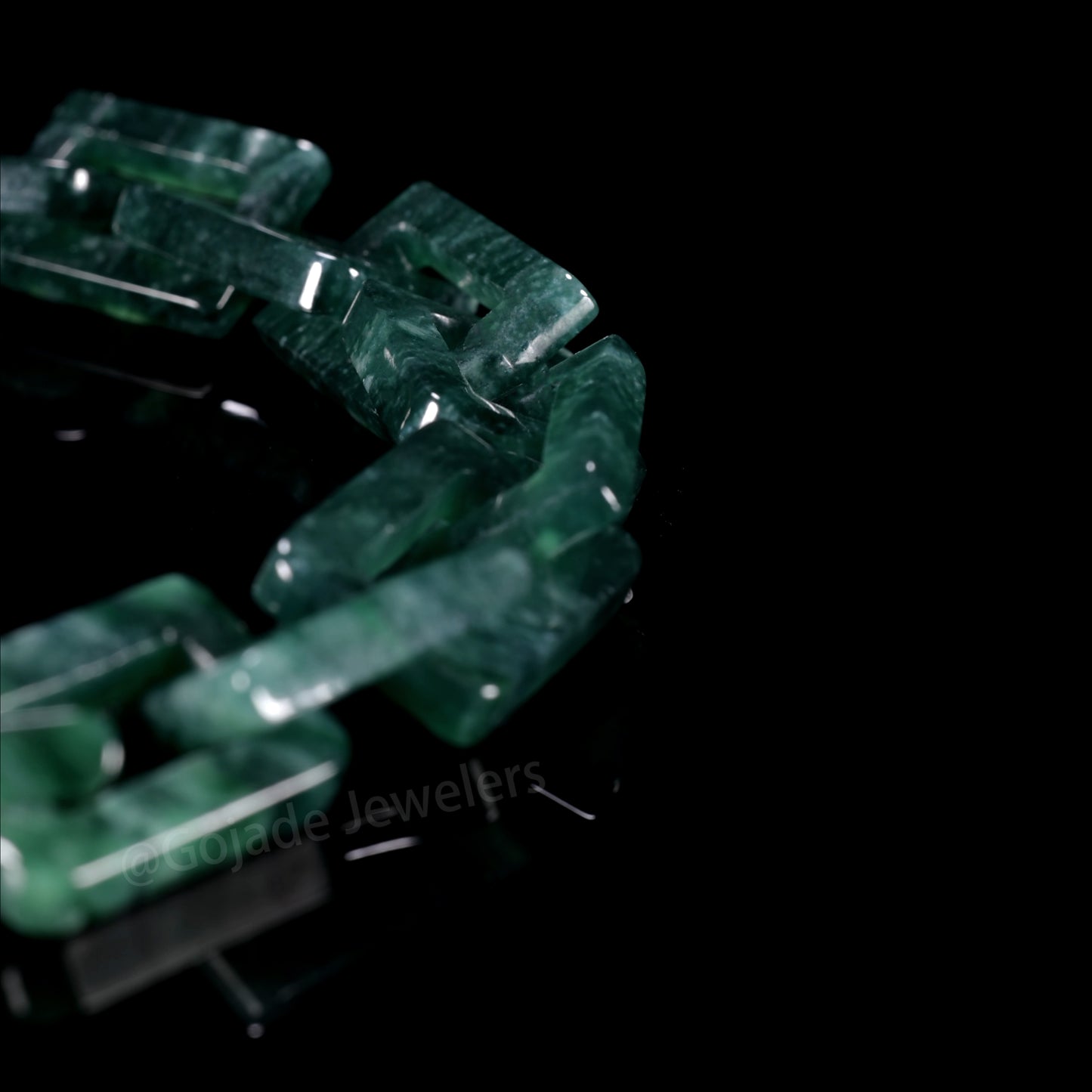 Hermès Fully Carved Bracelet 100% Natural Burma Jade Jadeite