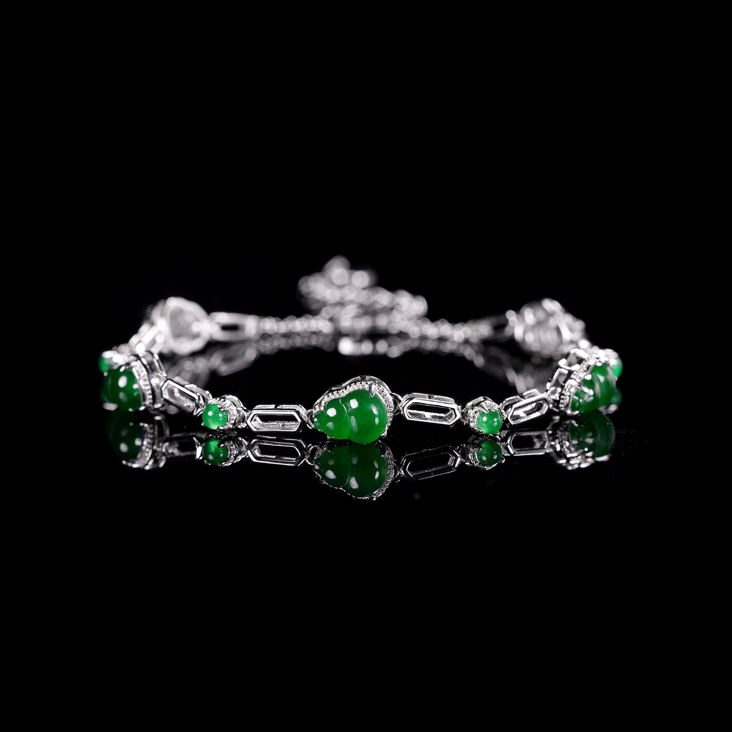 The Bracelet S925 Silver With Burma Natural jade (Calabash Style)