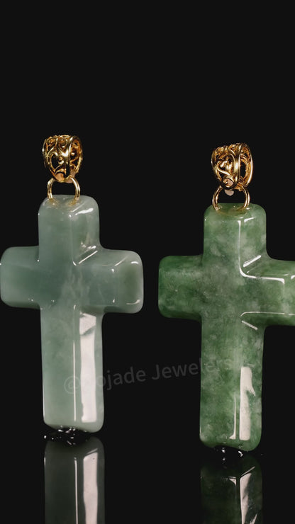 The Cross Jadeite 100% Natural Burma Jade Jadeite With Certificated (S925 Silver Buckle)